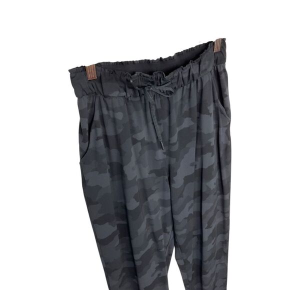 Lululemon Keep Moving Pant 7/8 High-Rise - Picture 5 of 9
